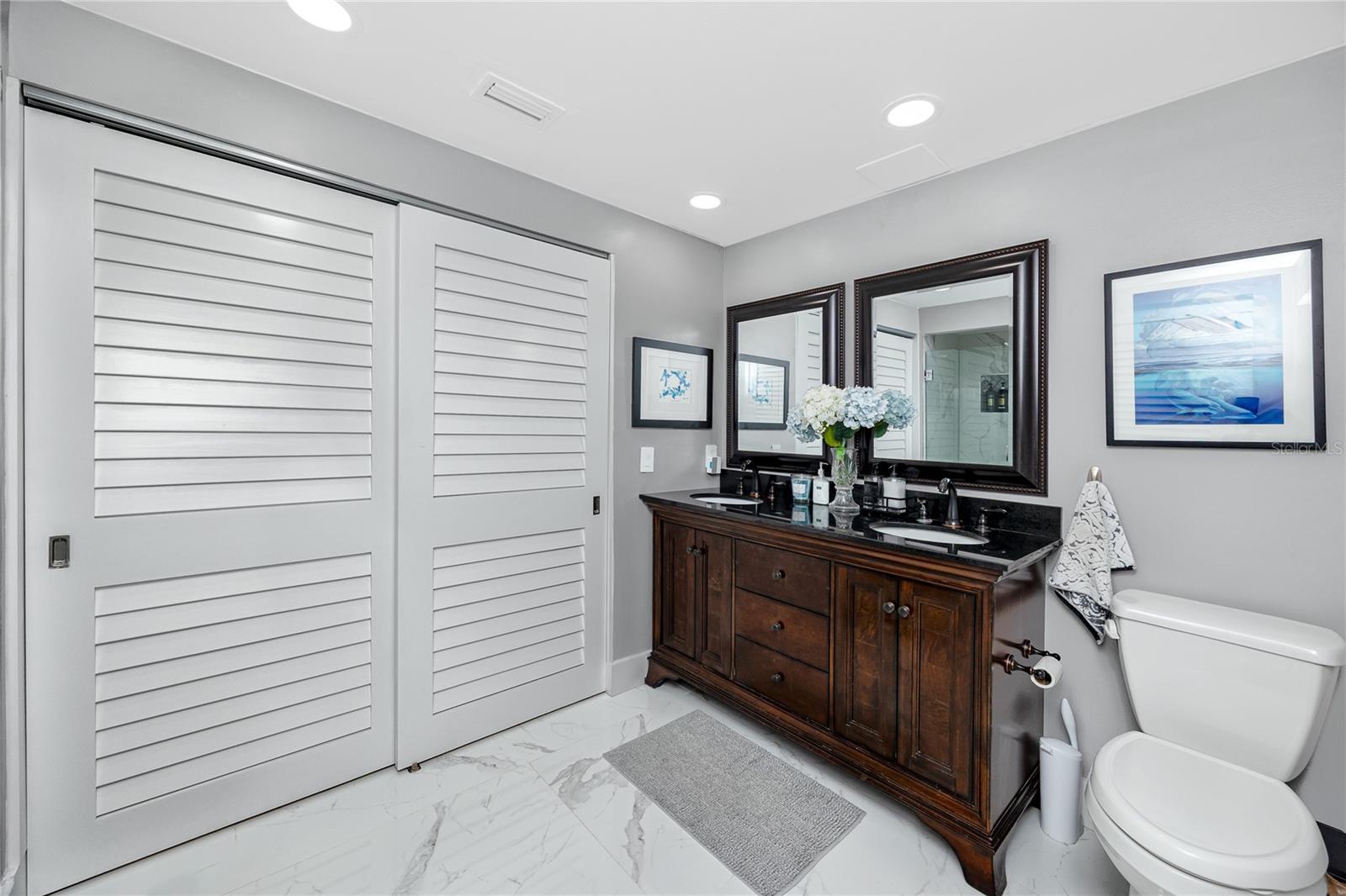736 ISLAND WAY CONDO - Residential