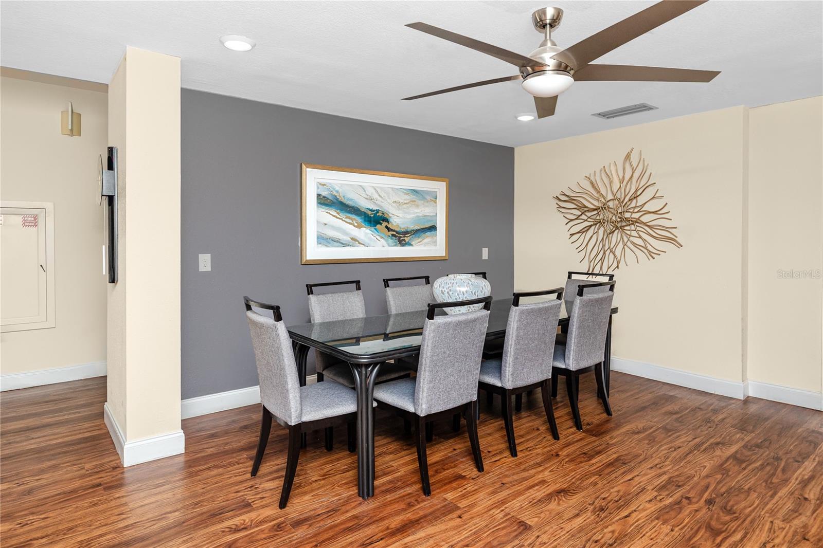 736 ISLAND WAY CONDO - Residential