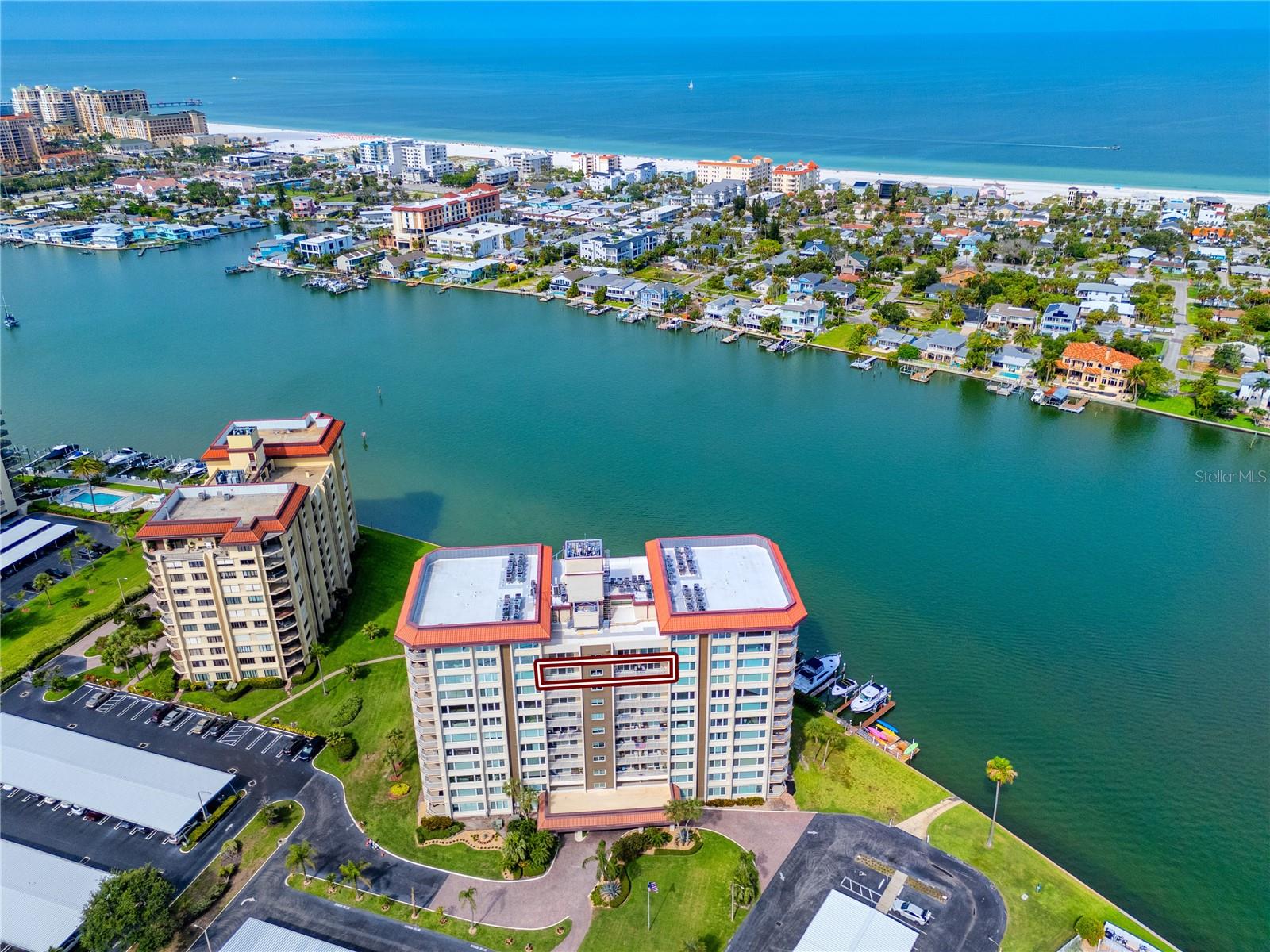 736 ISLAND WAY CONDO - Residential