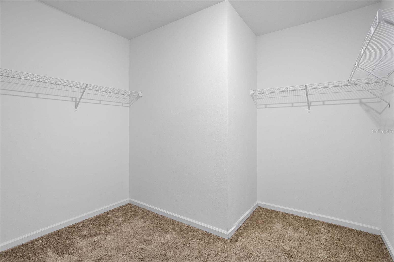 HAMMOCK RESERVE PHASE 1 PB 183 PGS 26-38 LOT 85 - Residential Lease