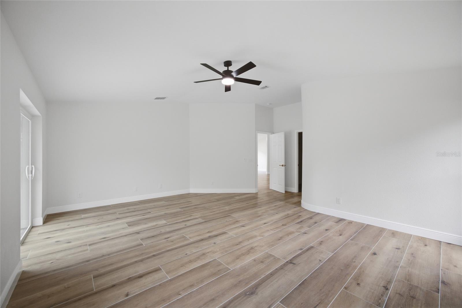 VILLAROSA PH 1B1 - Residential