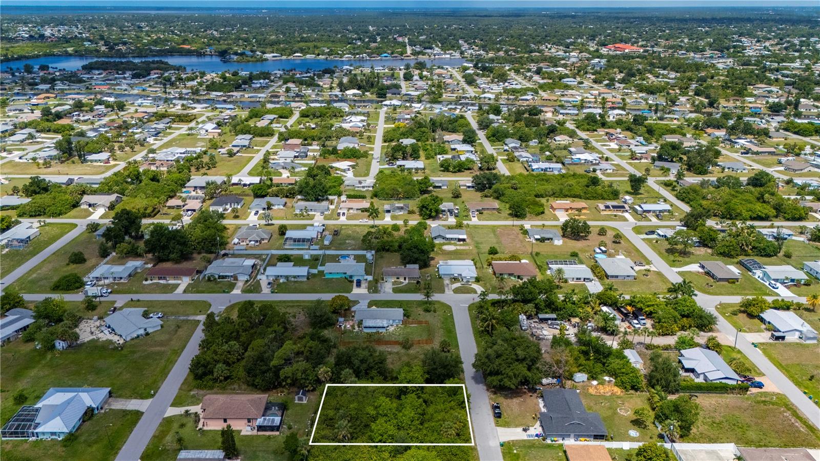 PORT CHARLOTTE SEC 005 - Land