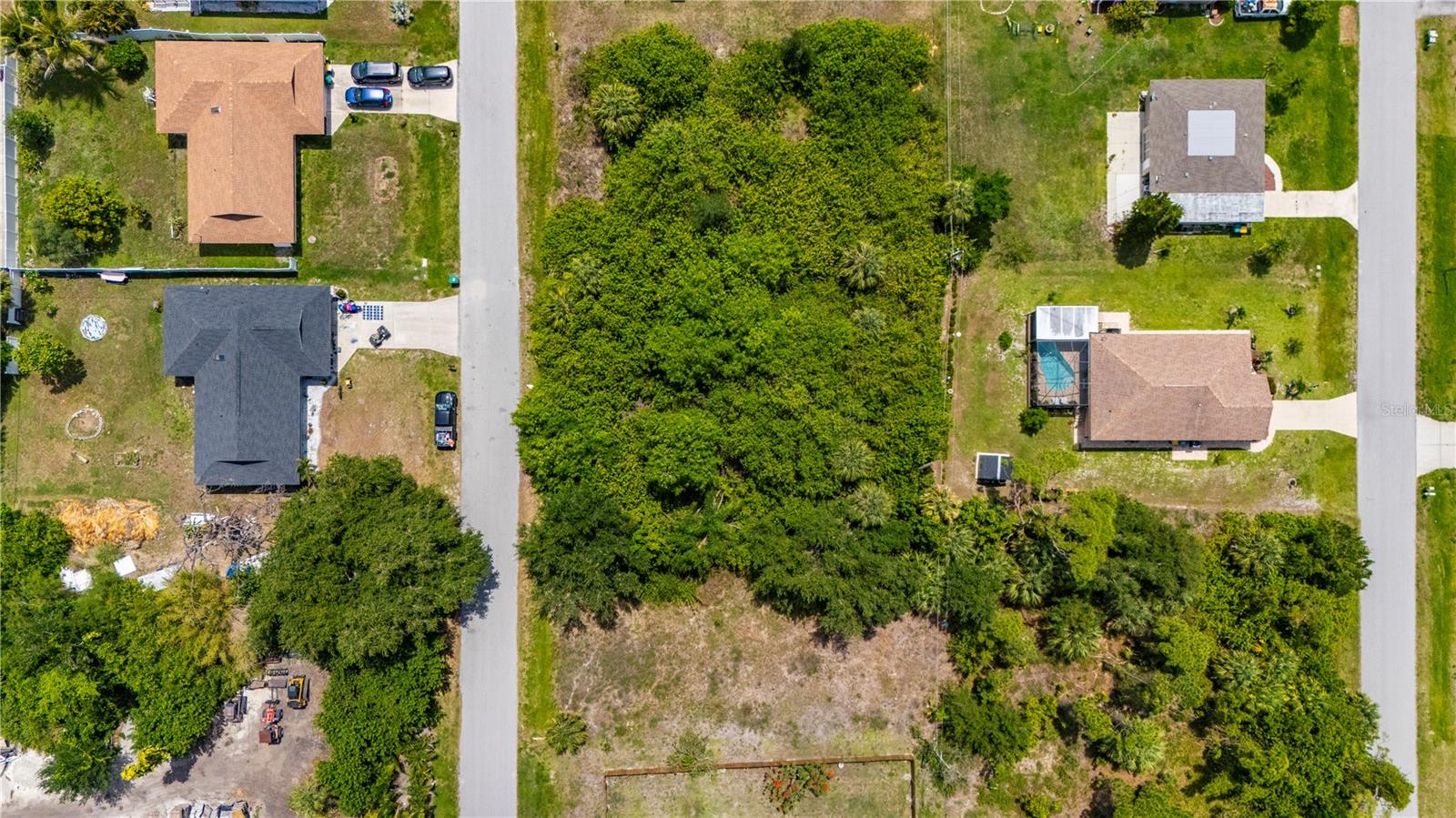 PORT CHARLOTTE SEC 005 - Land