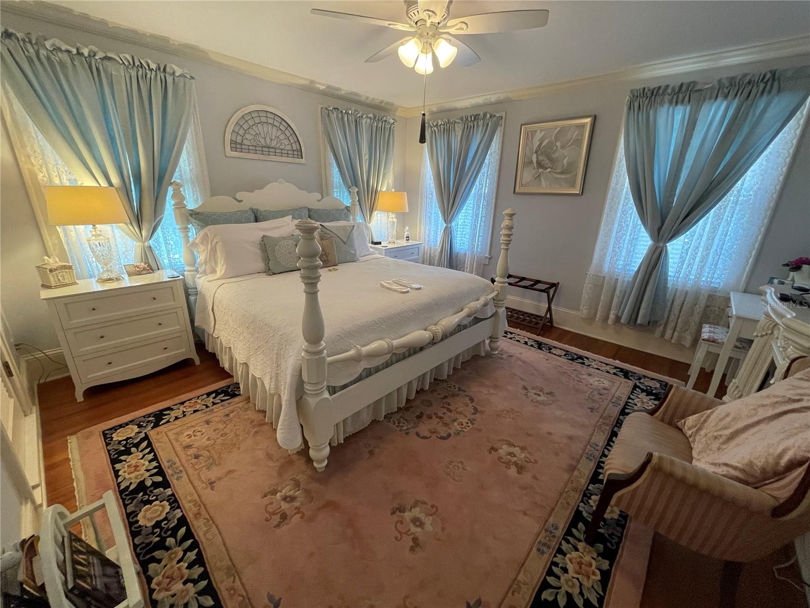 MOUNT DORA TREMAINS - Residential