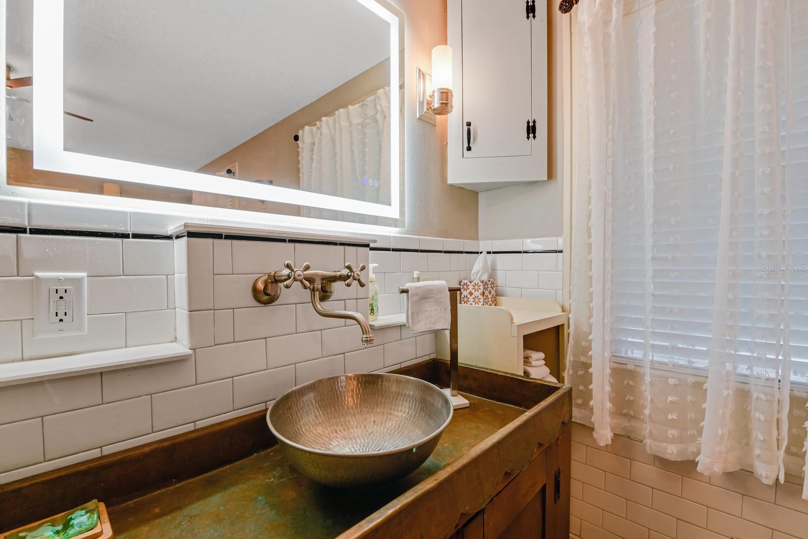 MOUNT DORA TREMAINS - Residential