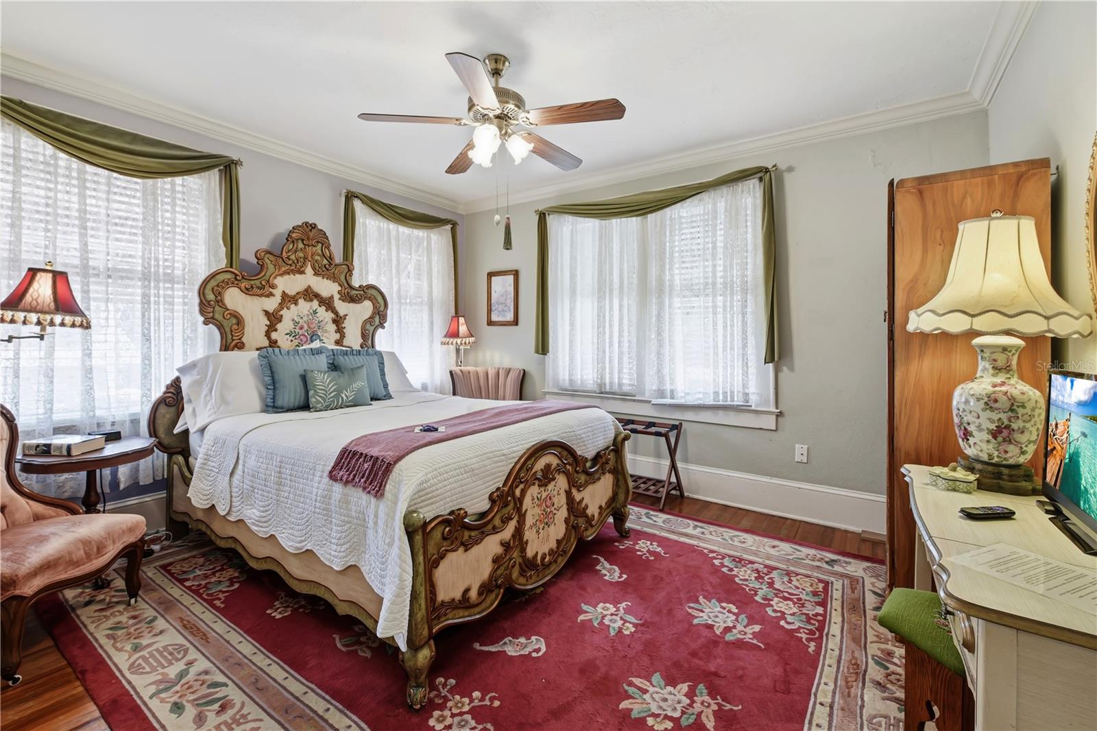 MOUNT DORA TREMAINS - Residential