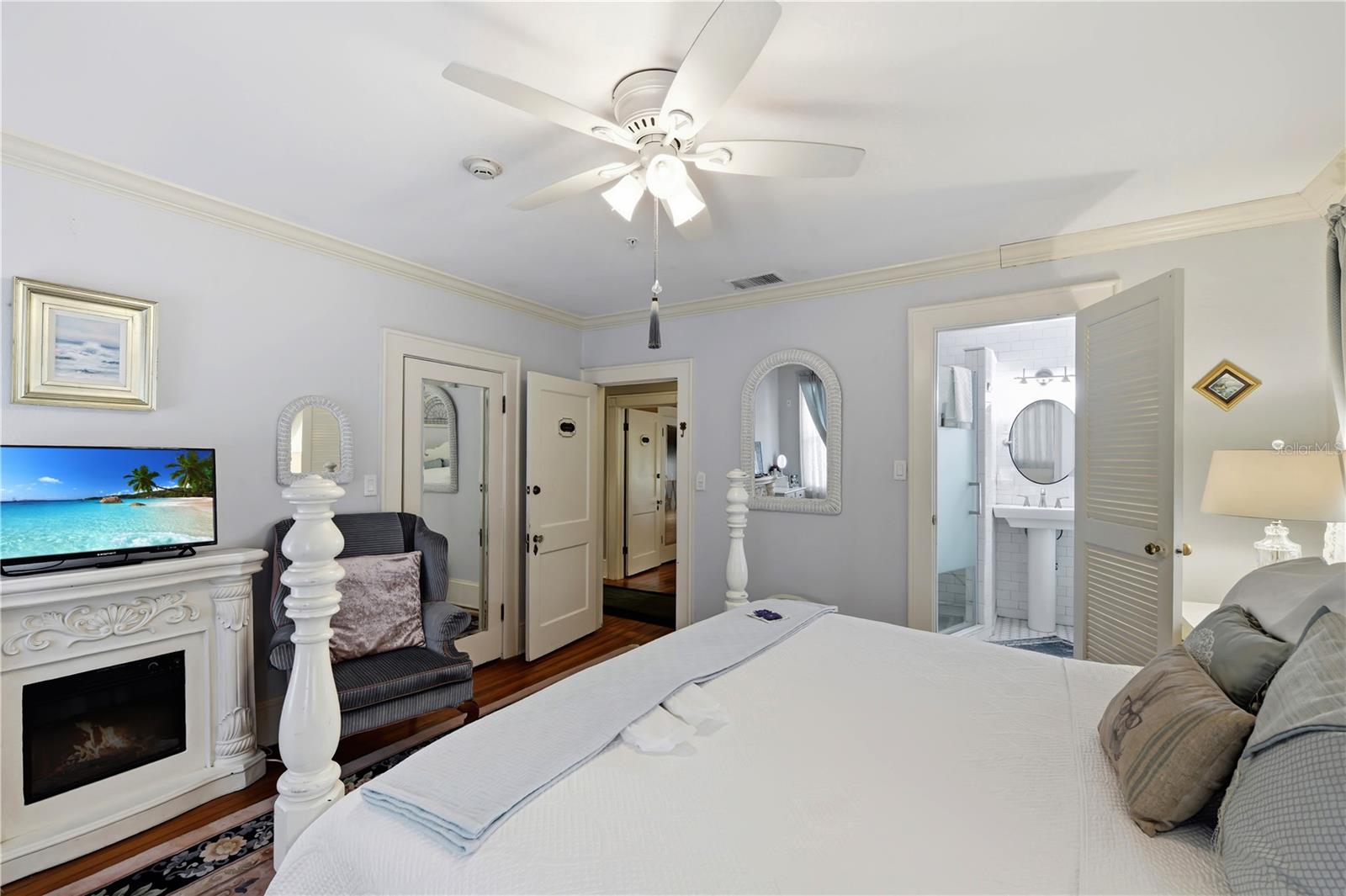 MOUNT DORA TREMAINS - Residential