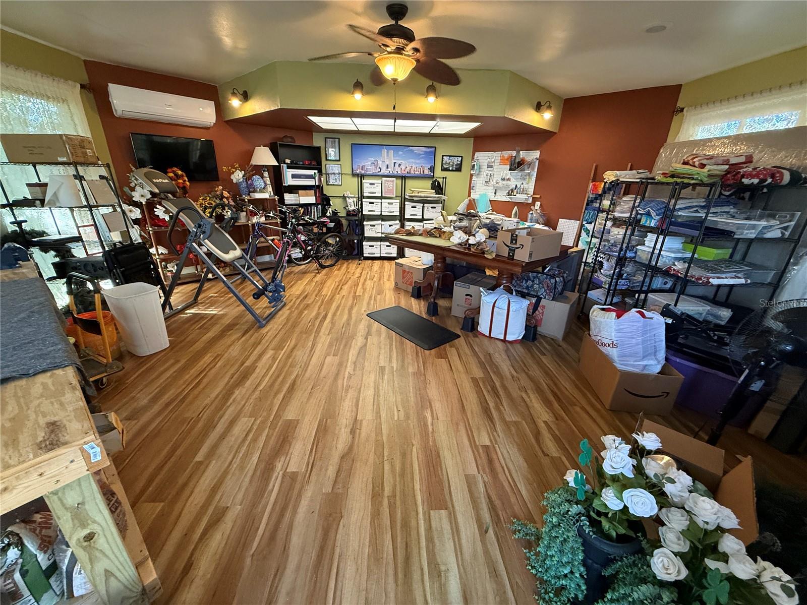 MOUNT DORA TREMAINS - Residential