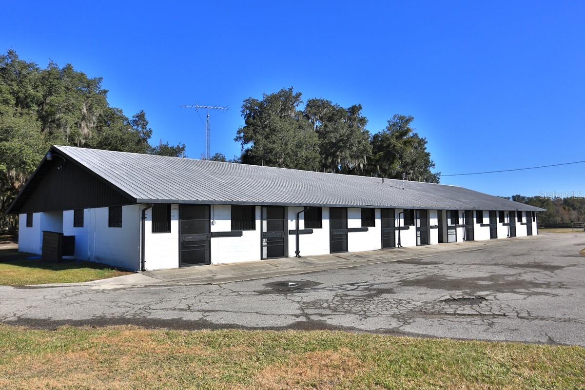 ACREAGE NON SUBDIVISION - Residential