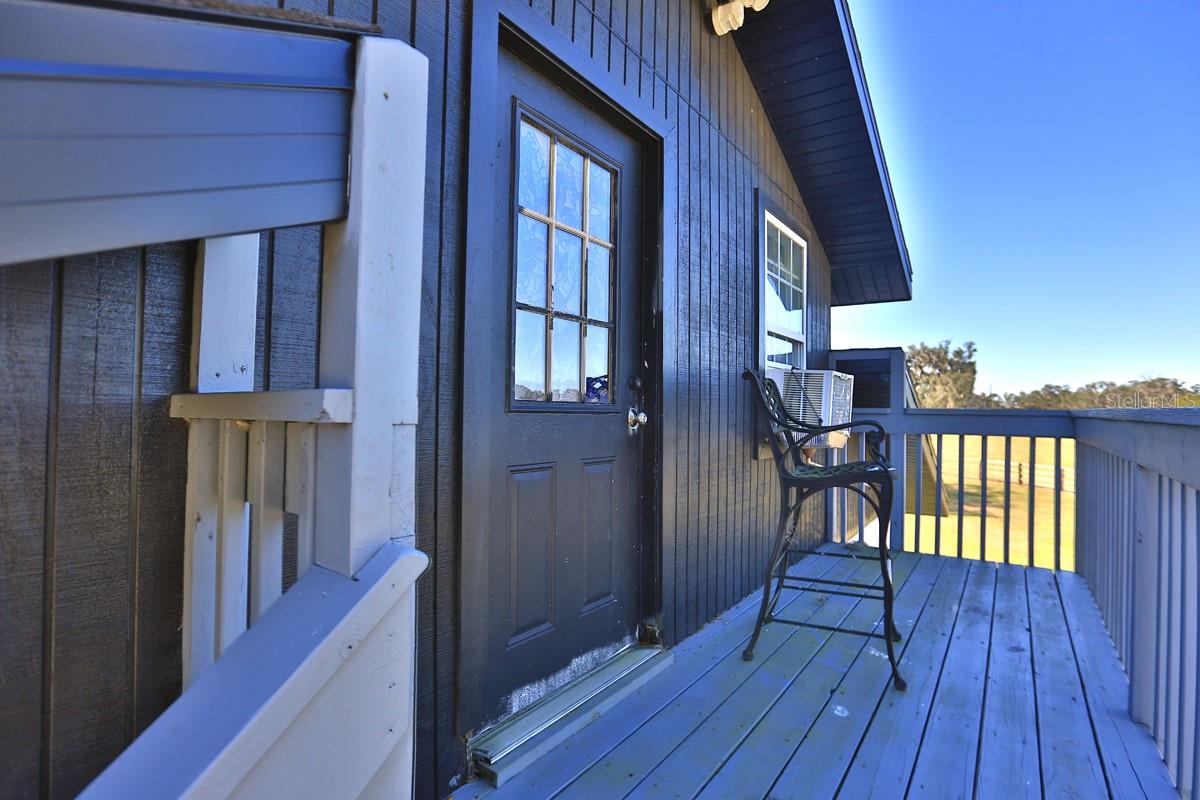 ACREAGE NON SUBDIVISION - Residential