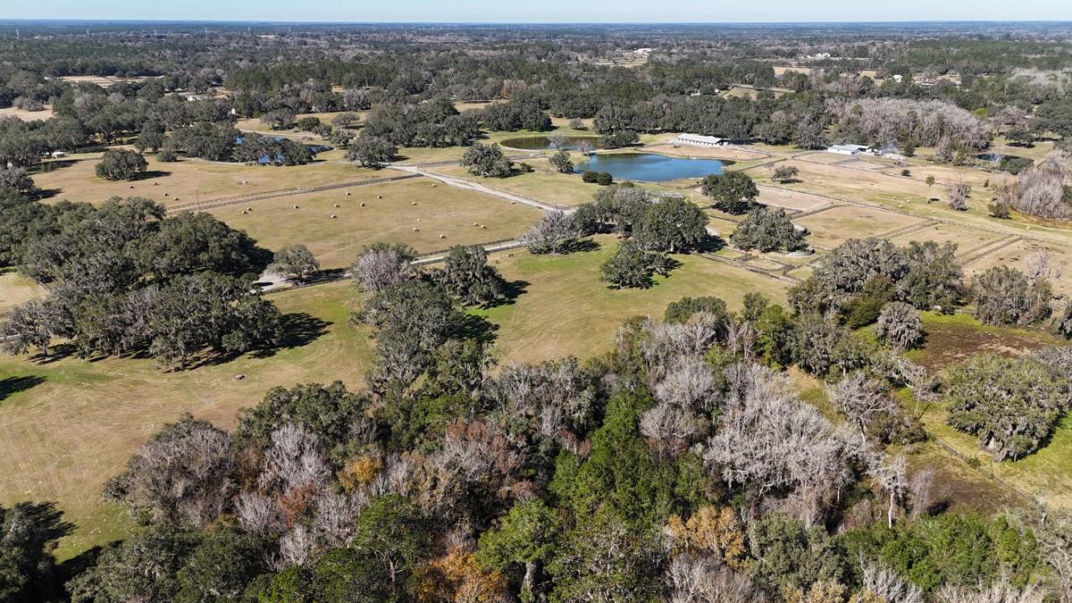 ACREAGE NON SUBDIVISION - Residential