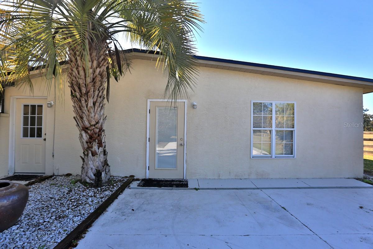 ACREAGE NON SUBDIVISION - Residential