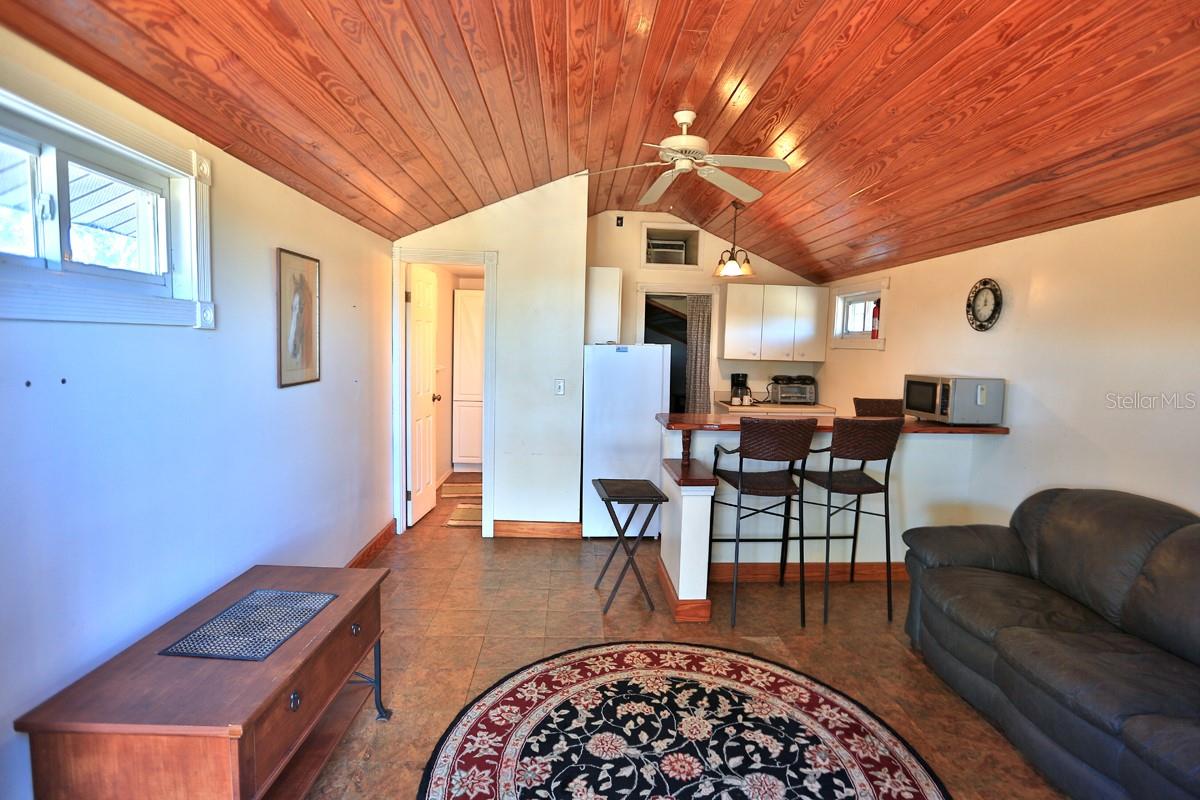 ACREAGE NON SUBDIVISION - Residential