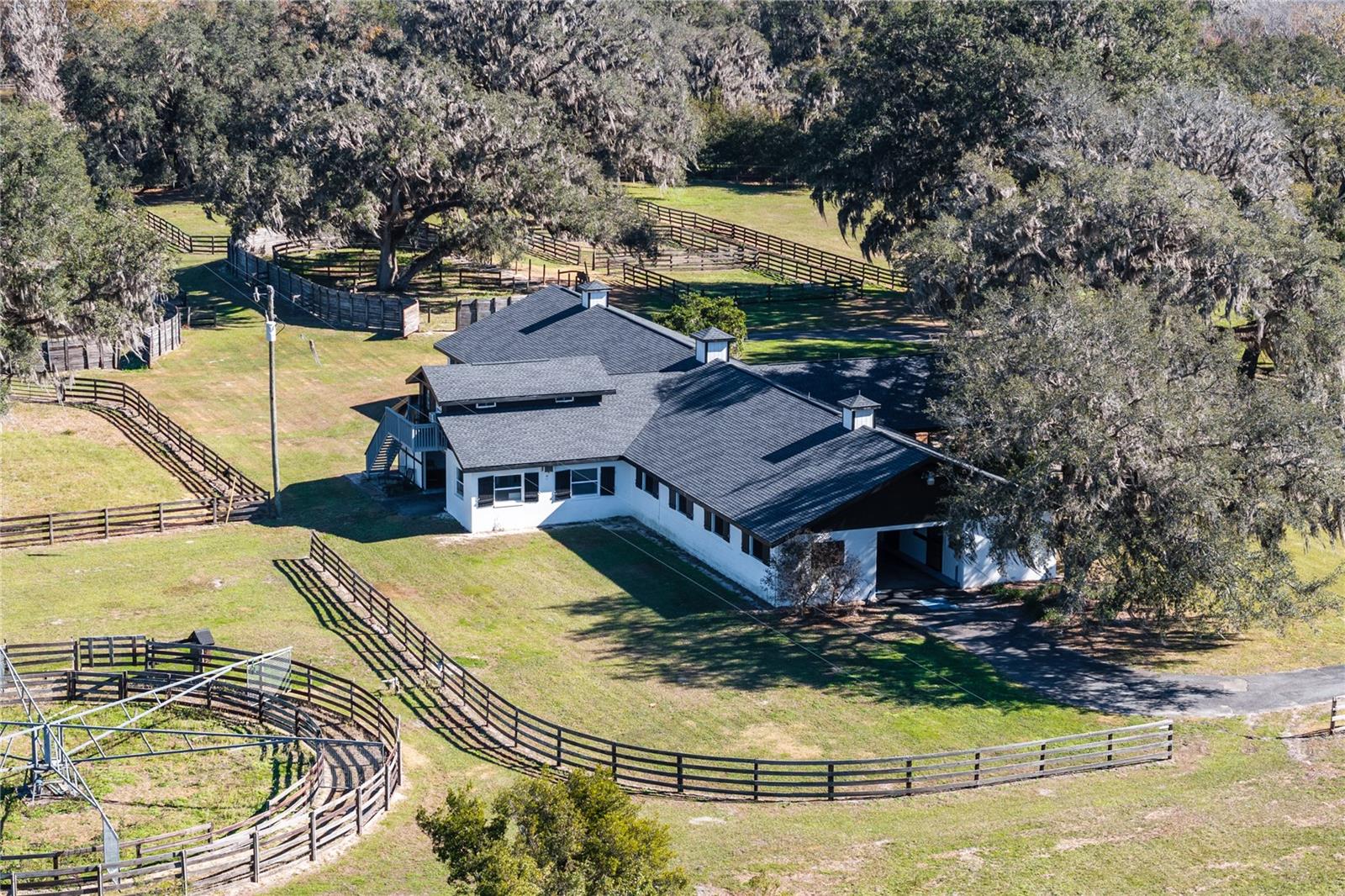 ACREAGE NON SUBDIVISION - Residential