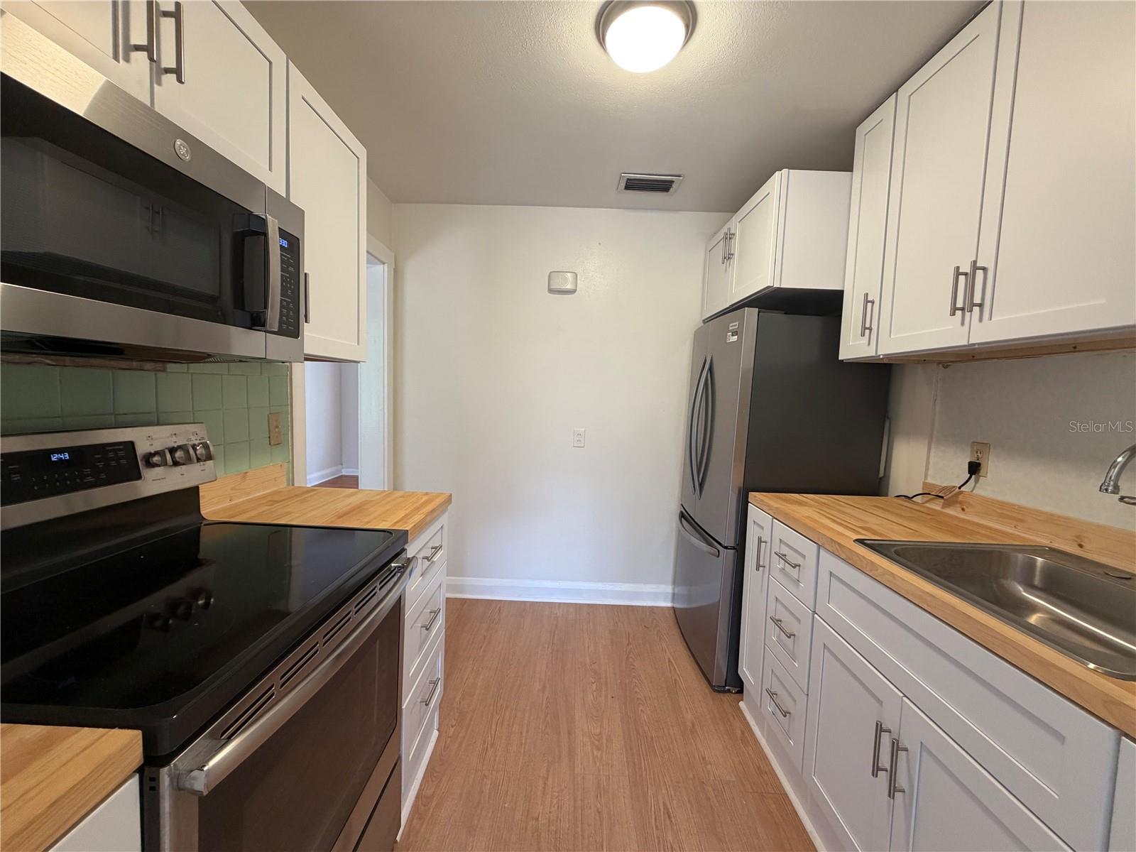 BON AIR - Residential Lease