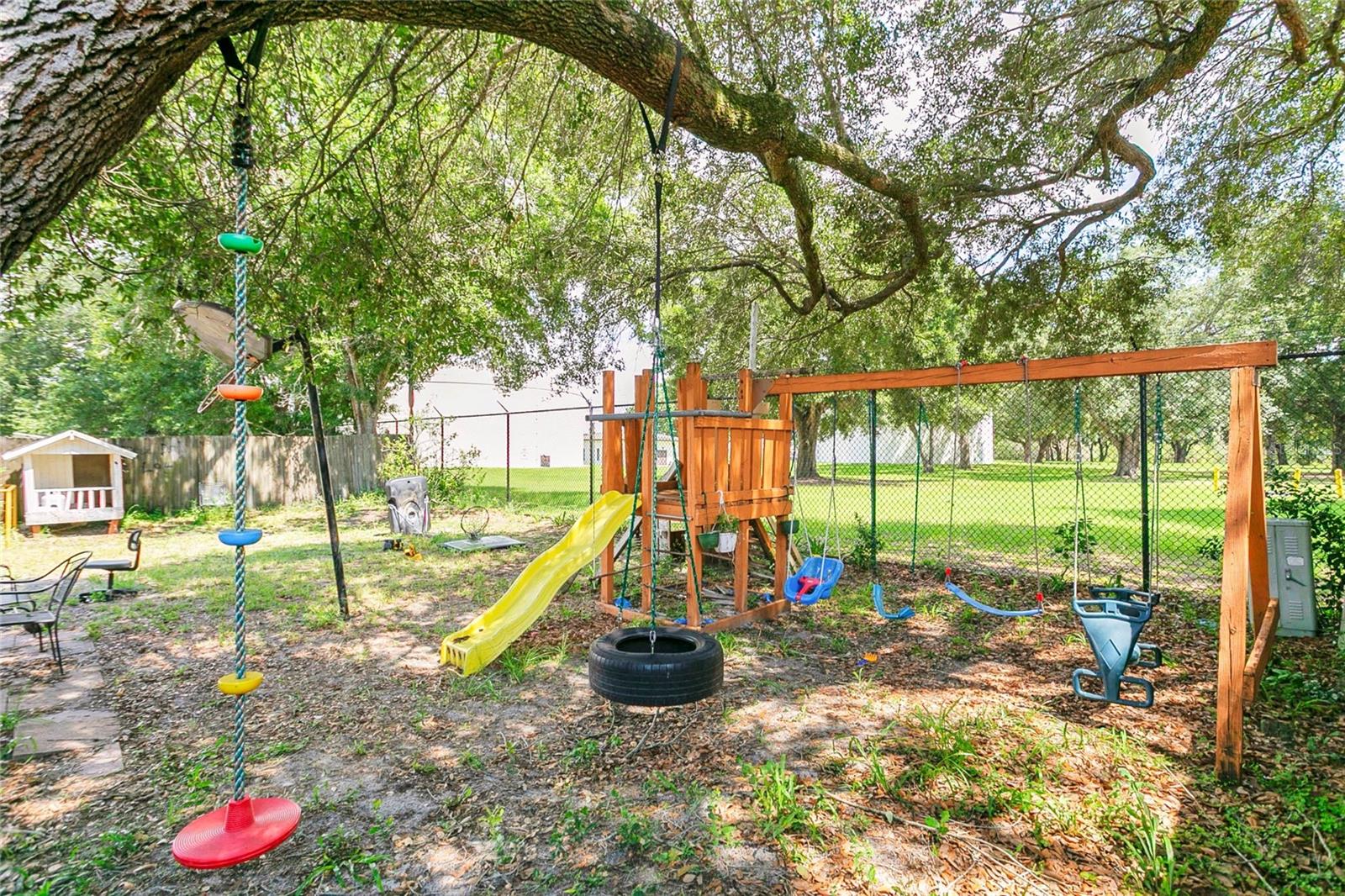 SHADY GROVE - Residential