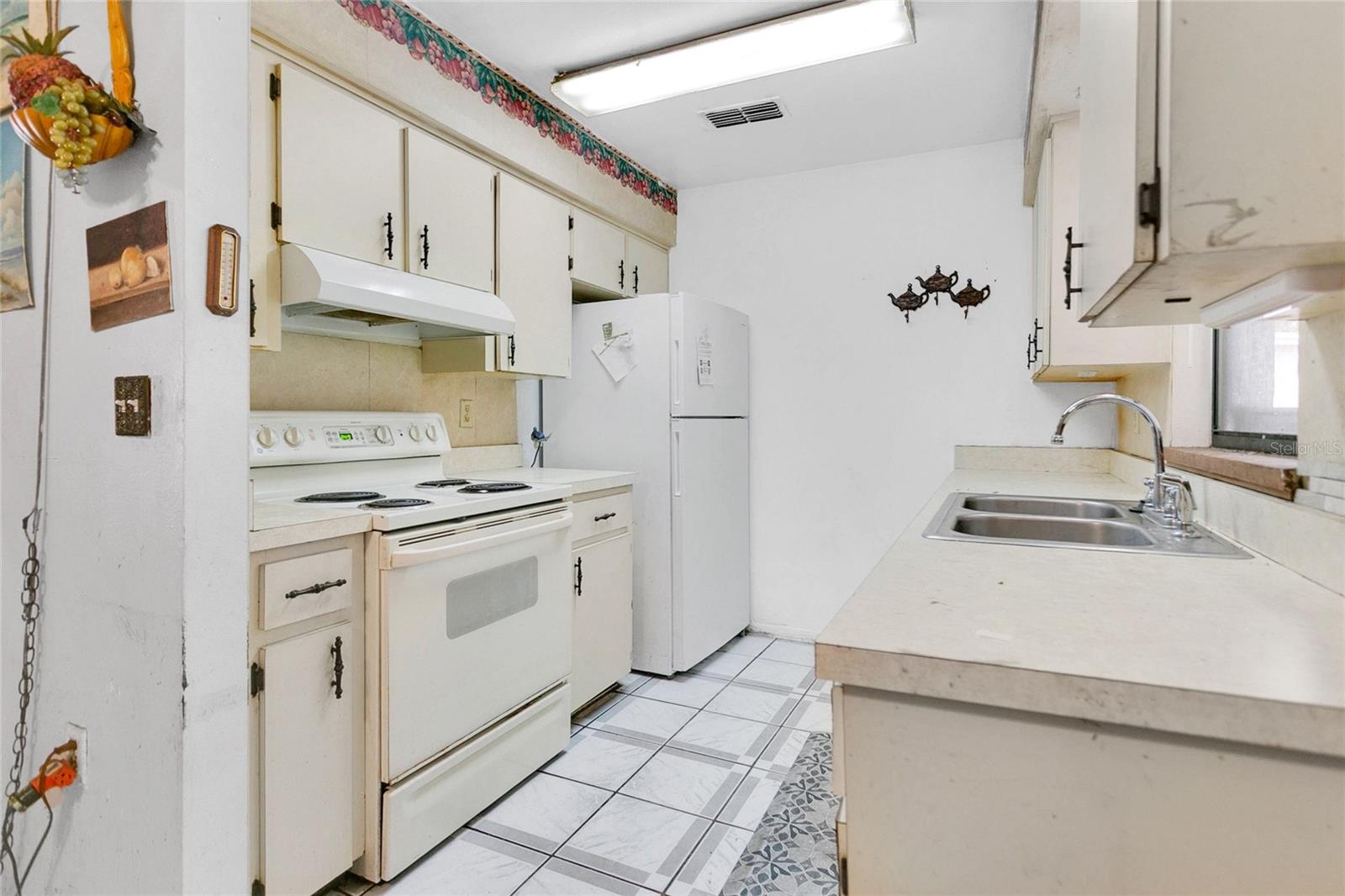 SHADY GROVE - Residential