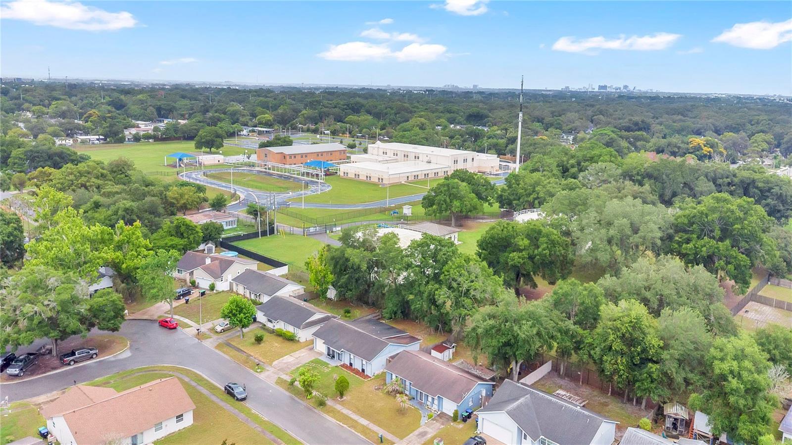 SHADY GROVE - Residential