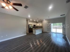 MARION OAKS UN 09 - Residential
