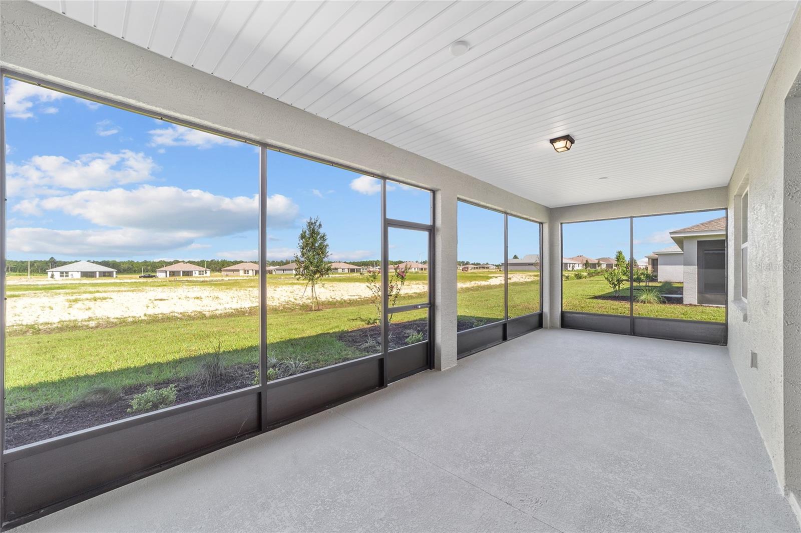 ON TOP OF THE WORLD - Residential Lease
