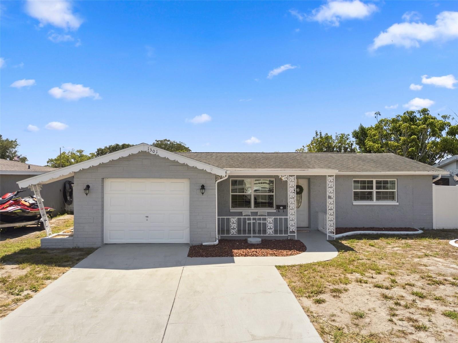 HOLIDAY LAKES ESTATES - Residential