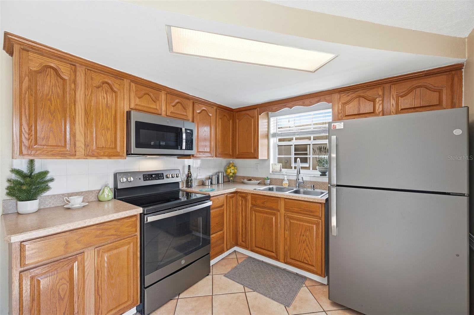 HOLIDAY LAKES ESTATES - Residential