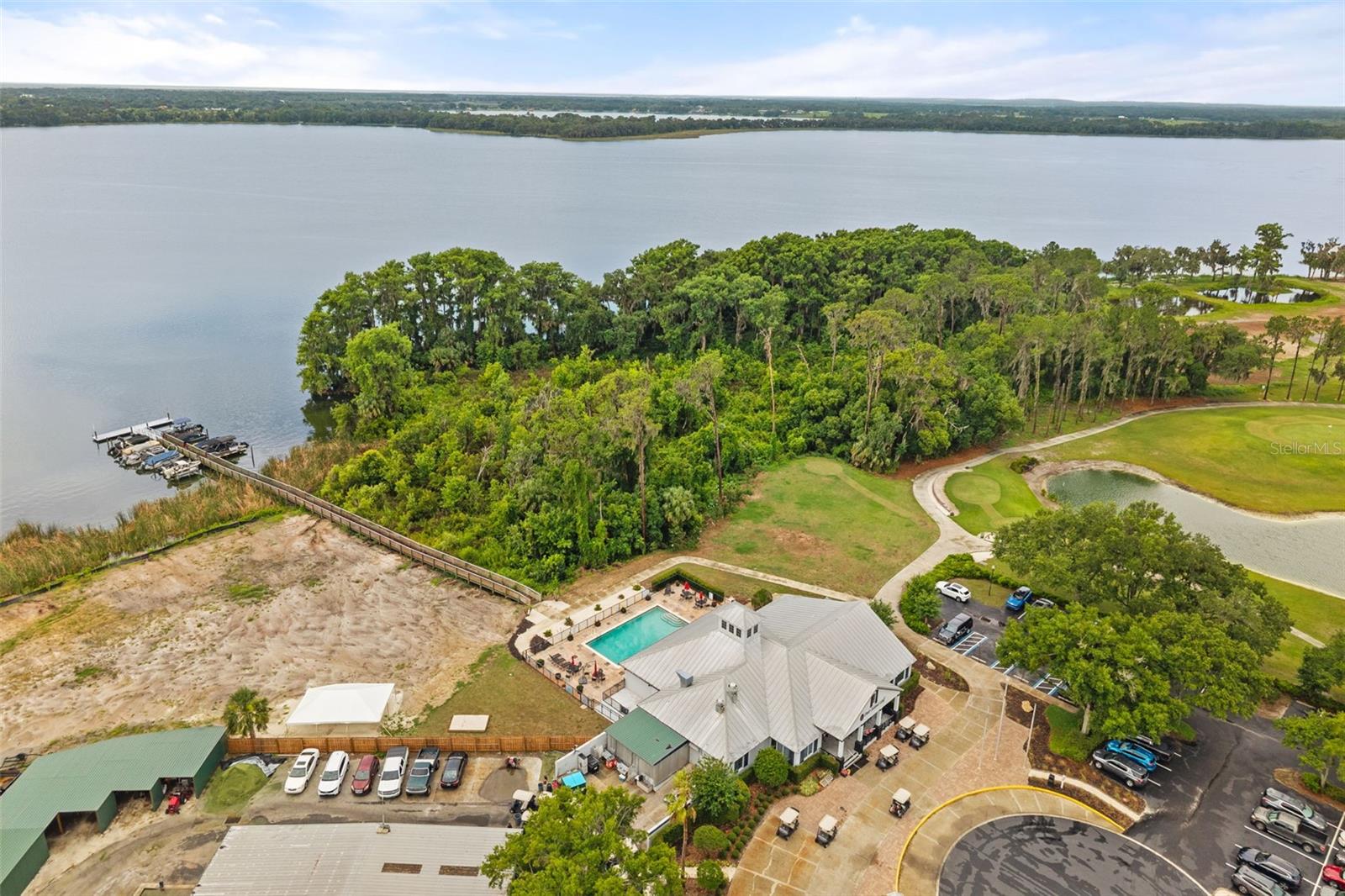 DEER ISLAND - Residential