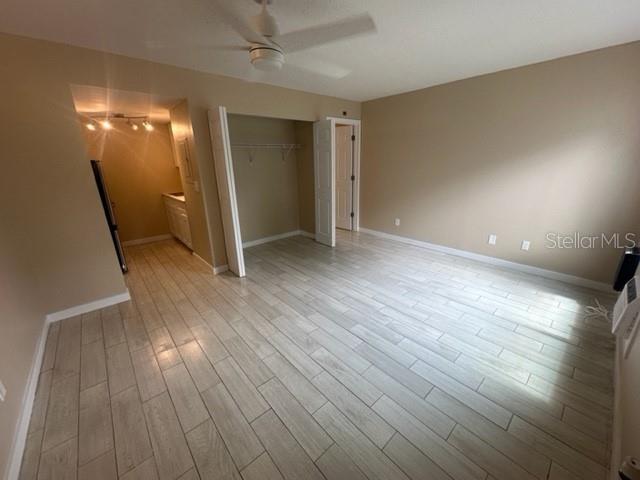 WATERSIDE CONDO II - Residential