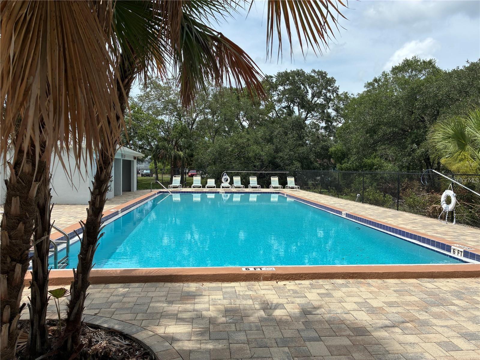 WATERSIDE CONDO II - Residential