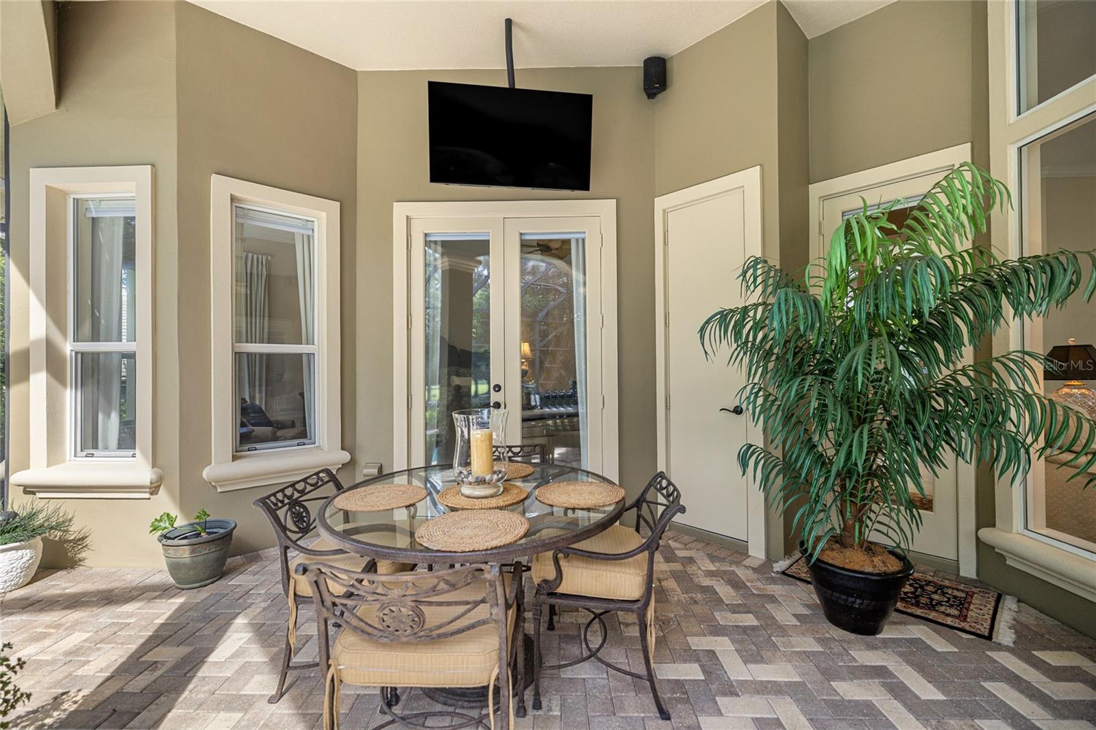 RLR GOLDEN OCALA UN 02 - Residential