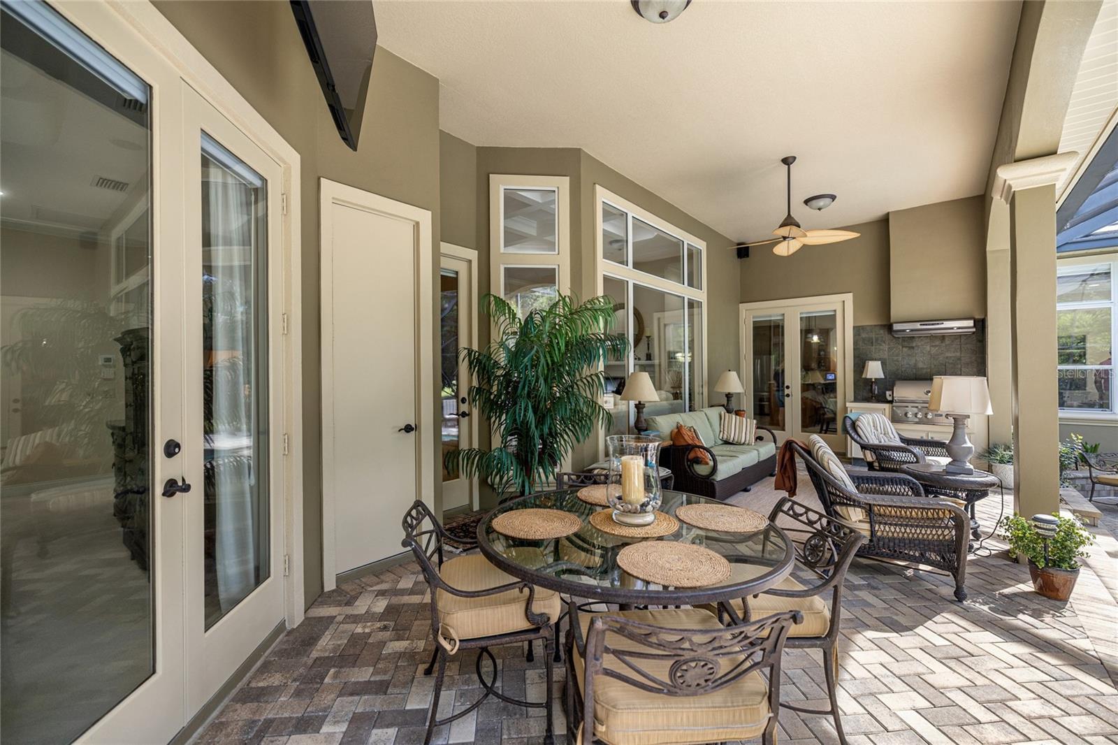 RLR GOLDEN OCALA UN 02 - Residential