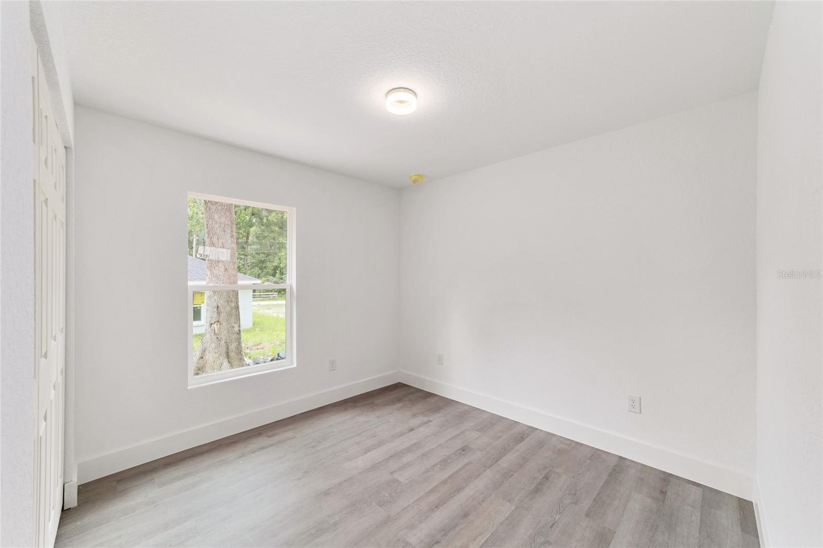 SABAL PARK - Residential