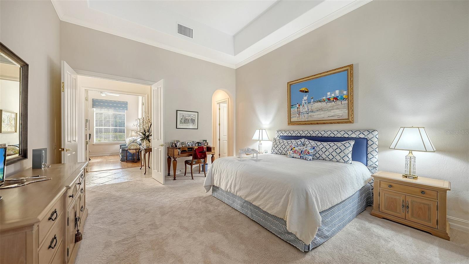 THE OAKS CLUB - Residential