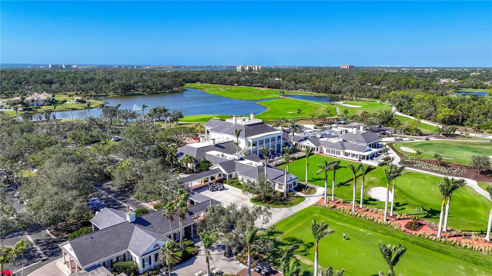 THE OAKS CLUB - Residential