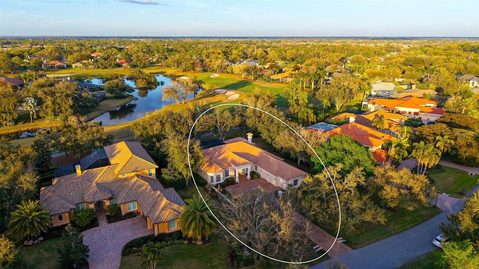 THE OAKS CLUB - Residential