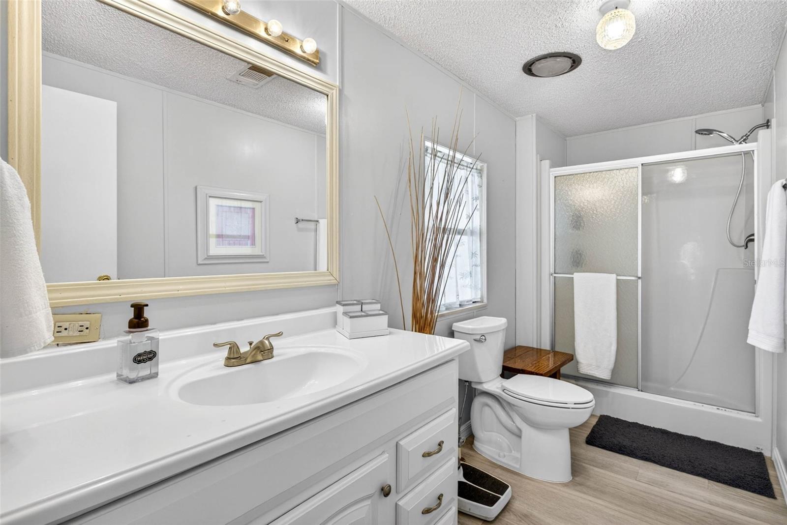 CHASSAHOWITZKA VILLAGE UNIT 03 UNREC - Residential Lease