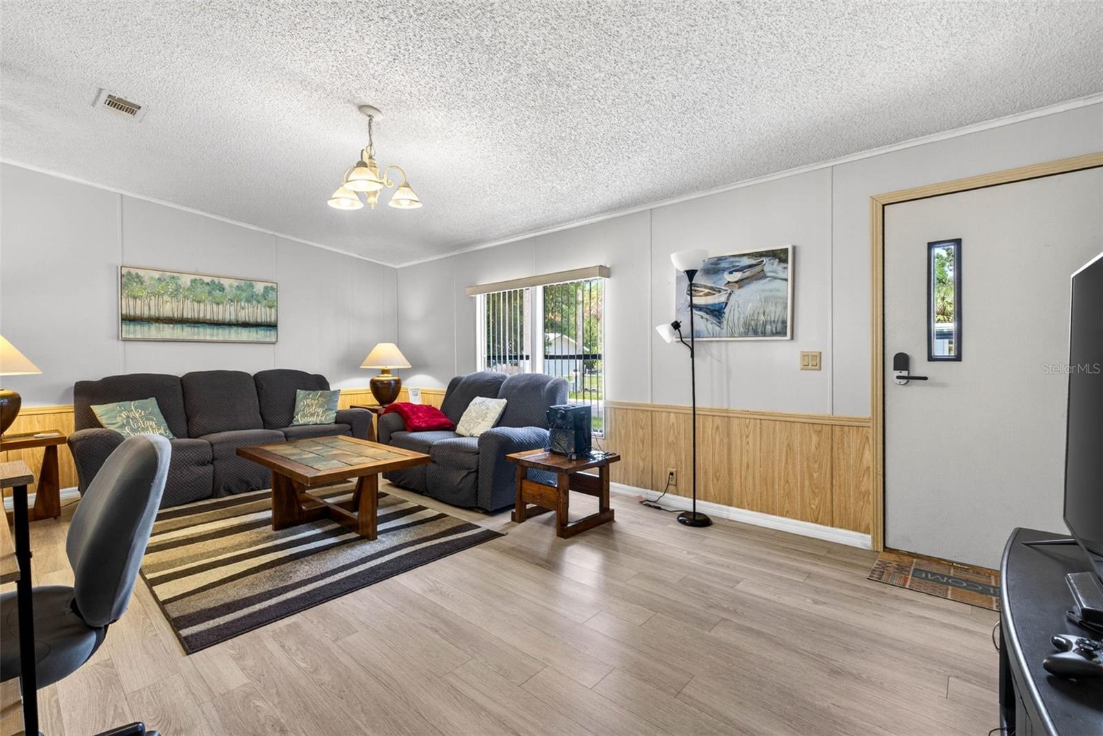 CHASSAHOWITZKA VILLAGE UNIT 03 UNREC - Residential Lease
