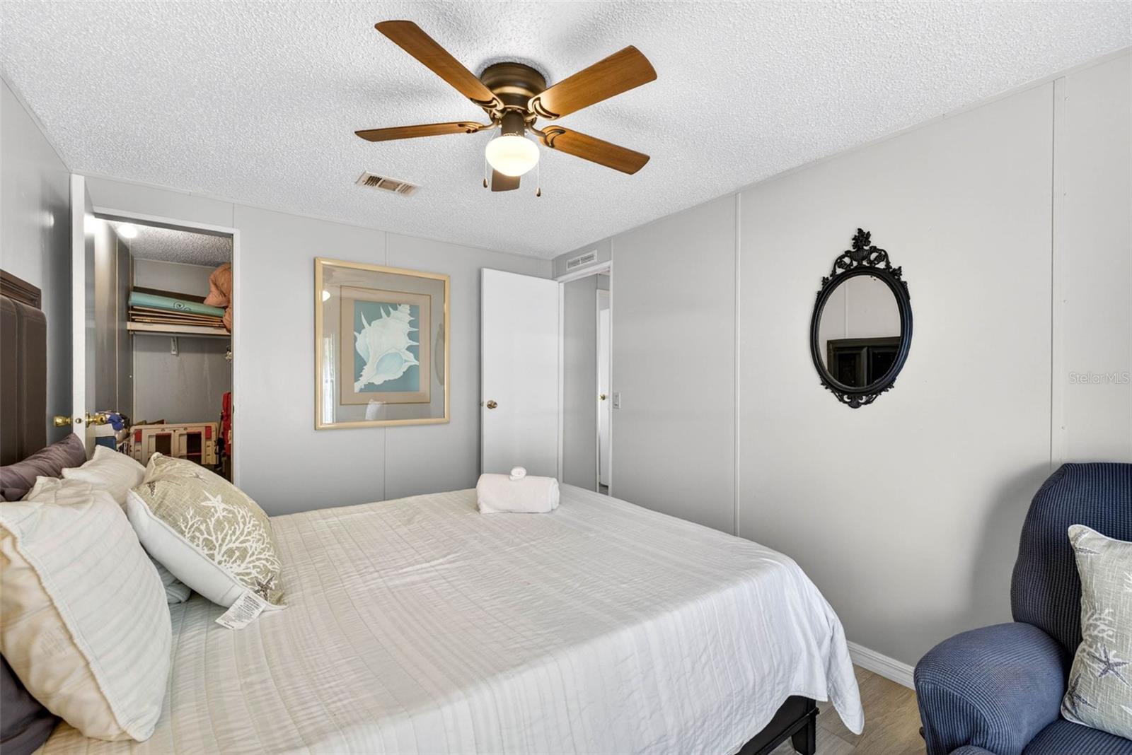 CHASSAHOWITZKA VILLAGE UNIT 03 UNREC - Residential Lease