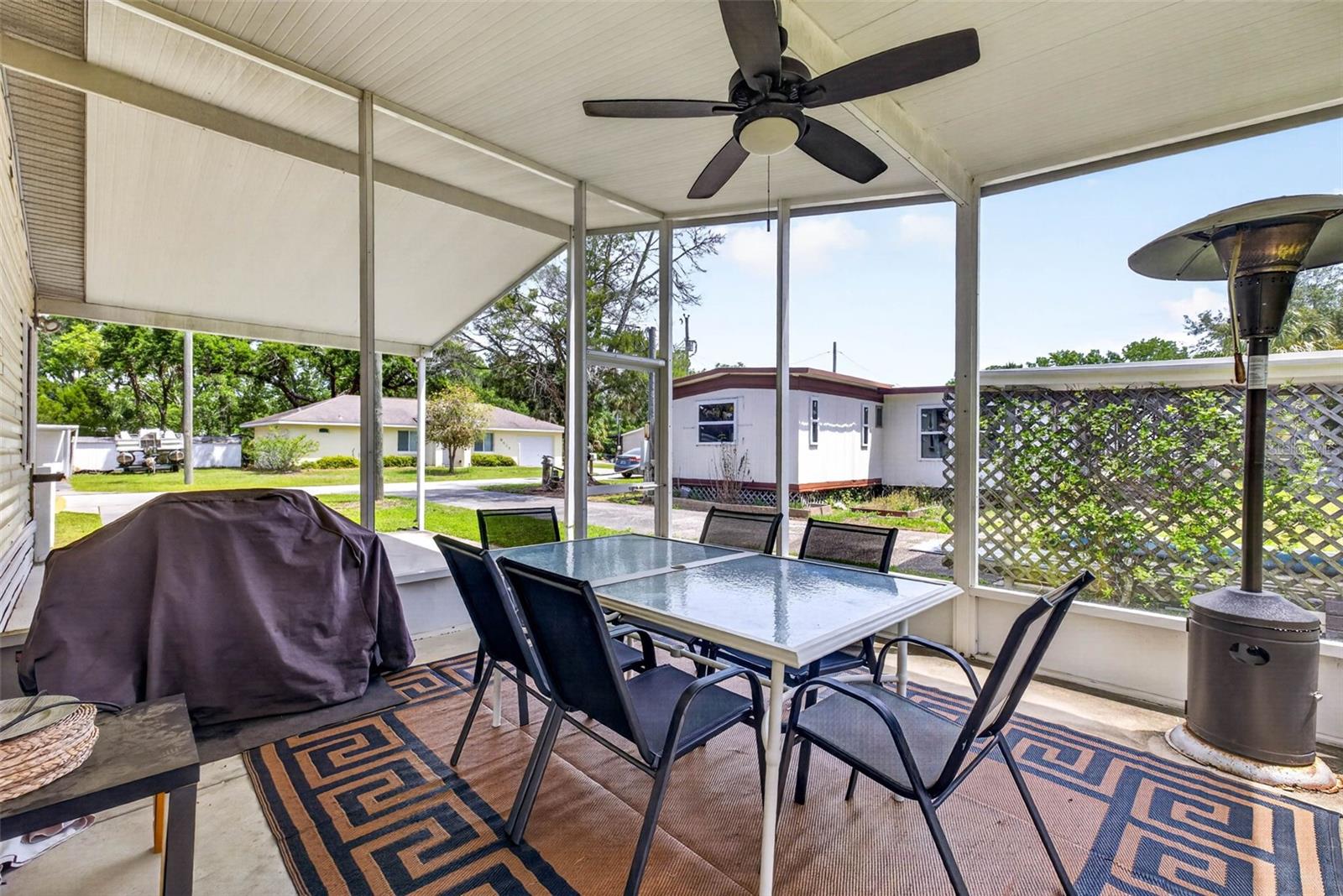 CHASSAHOWITZKA VILLAGE UNIT 03 UNREC - Residential Lease
