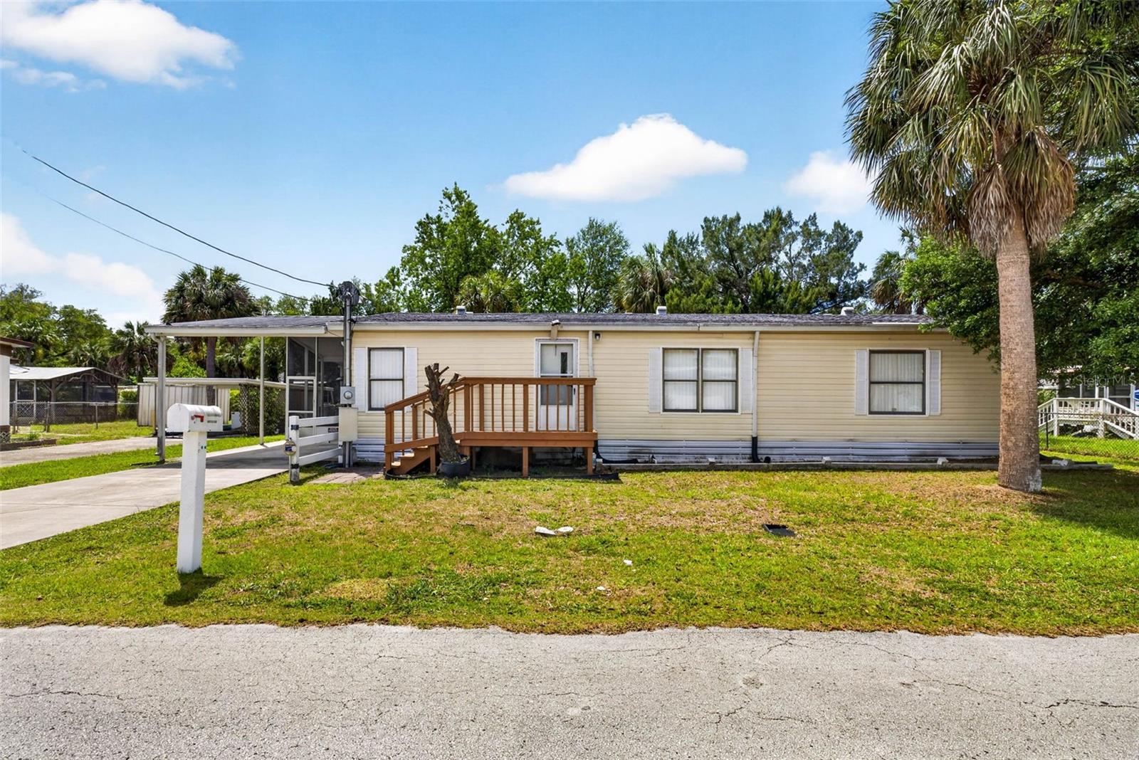 CHASSAHOWITZKA VILLAGE UNIT 03 UNREC - Residential Lease