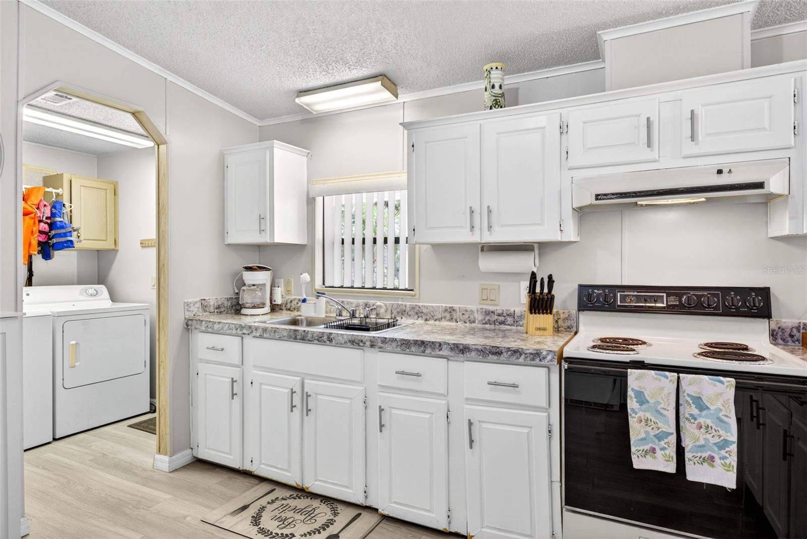 CHASSAHOWITZKA VILLAGE UNIT 03 UNREC - Residential Lease