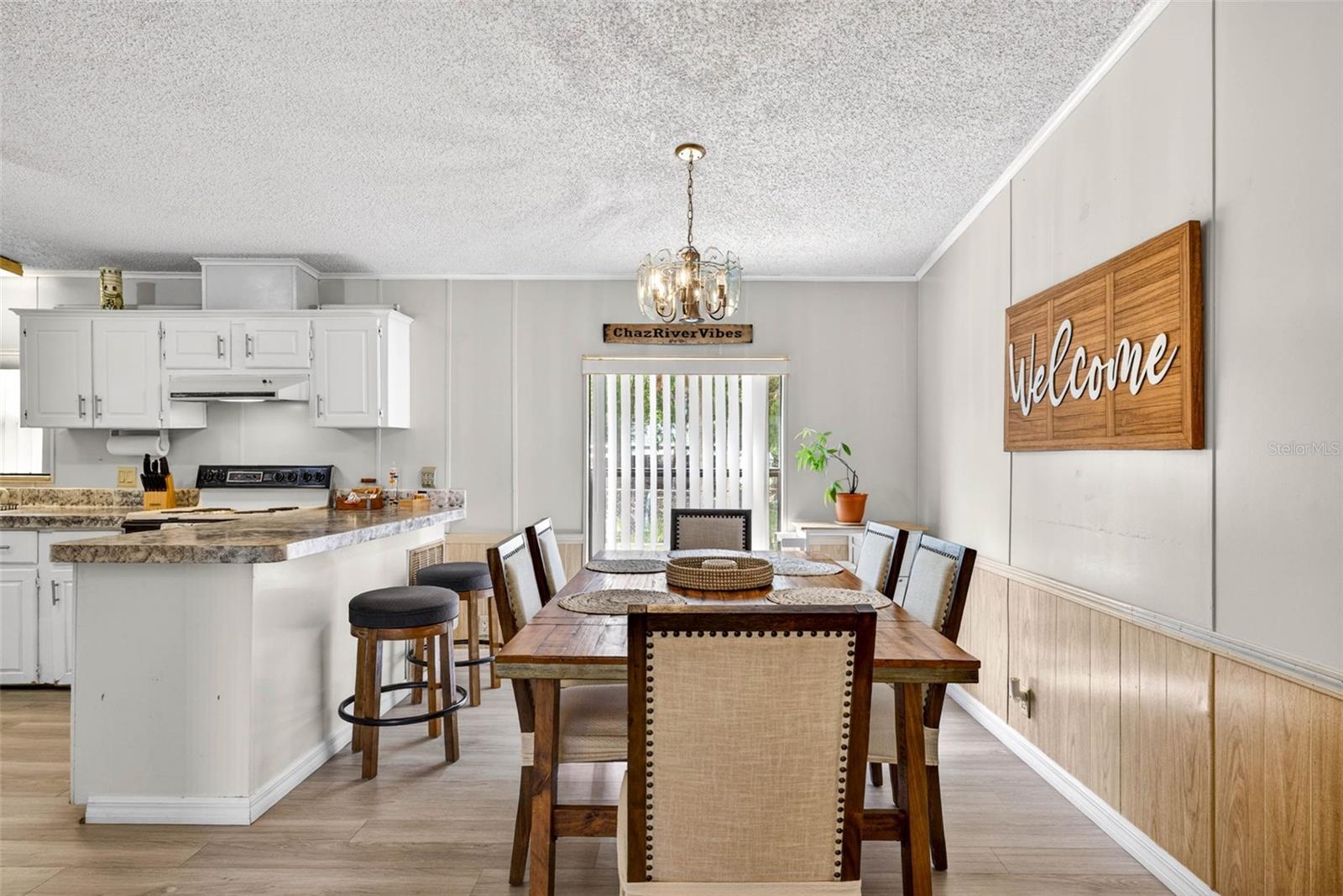 CHASSAHOWITZKA VILLAGE UNIT 03 UNREC - Residential Lease