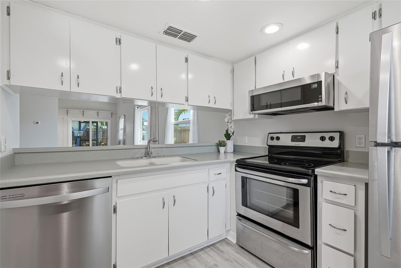 NORTHEAST VILLAS CONDO - Residential