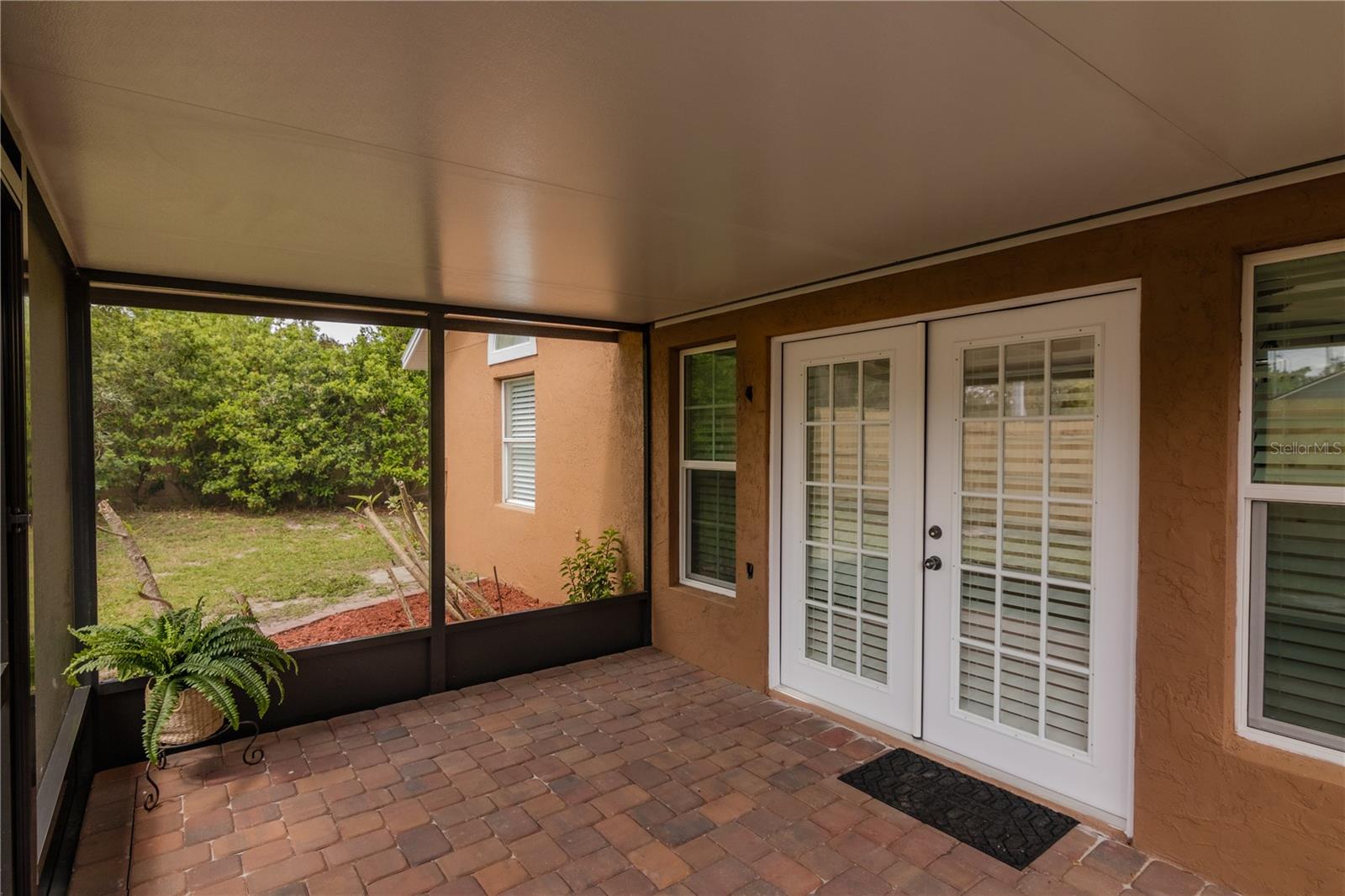 PAMALA OAKS - Residential Lease