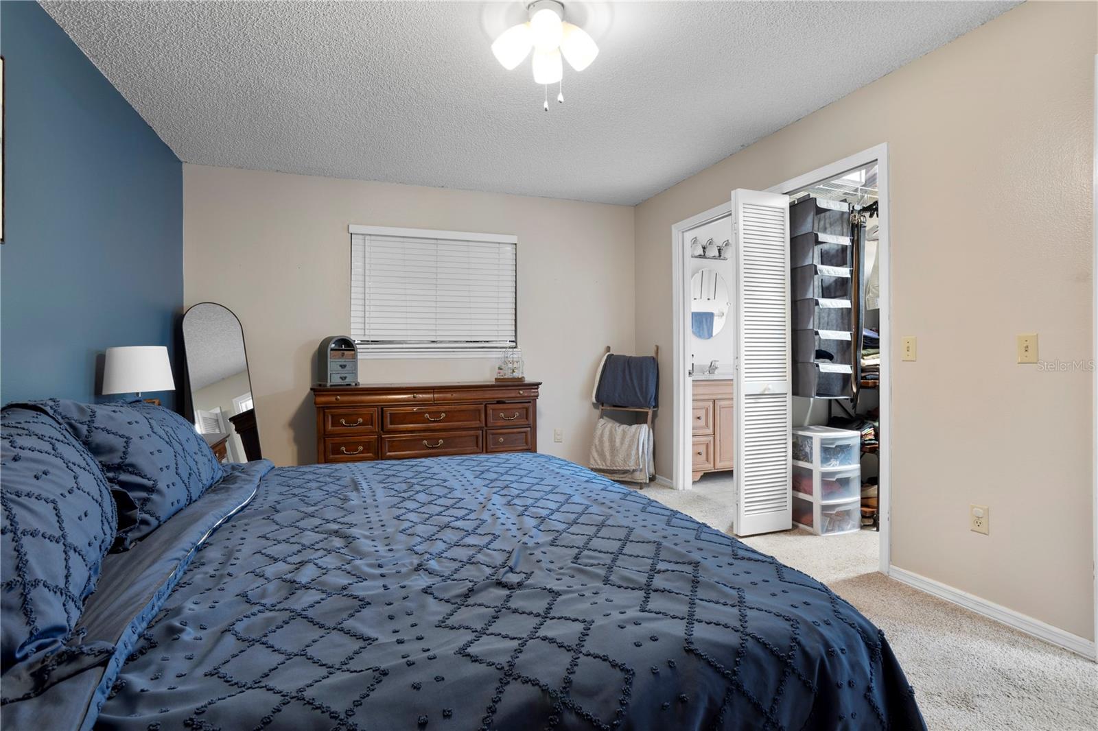 SURREY RUN - Residential