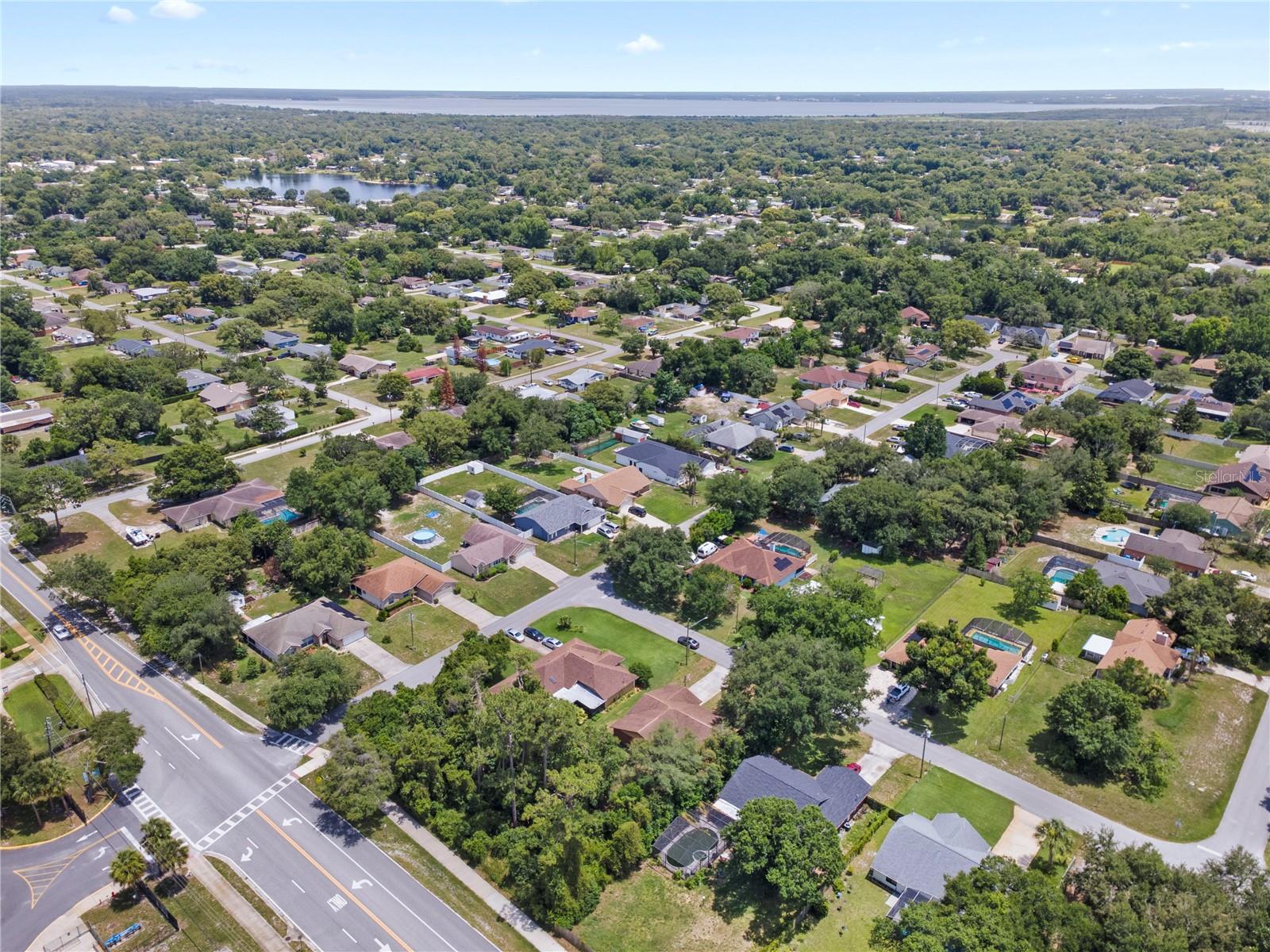 SURREY RUN - Residential