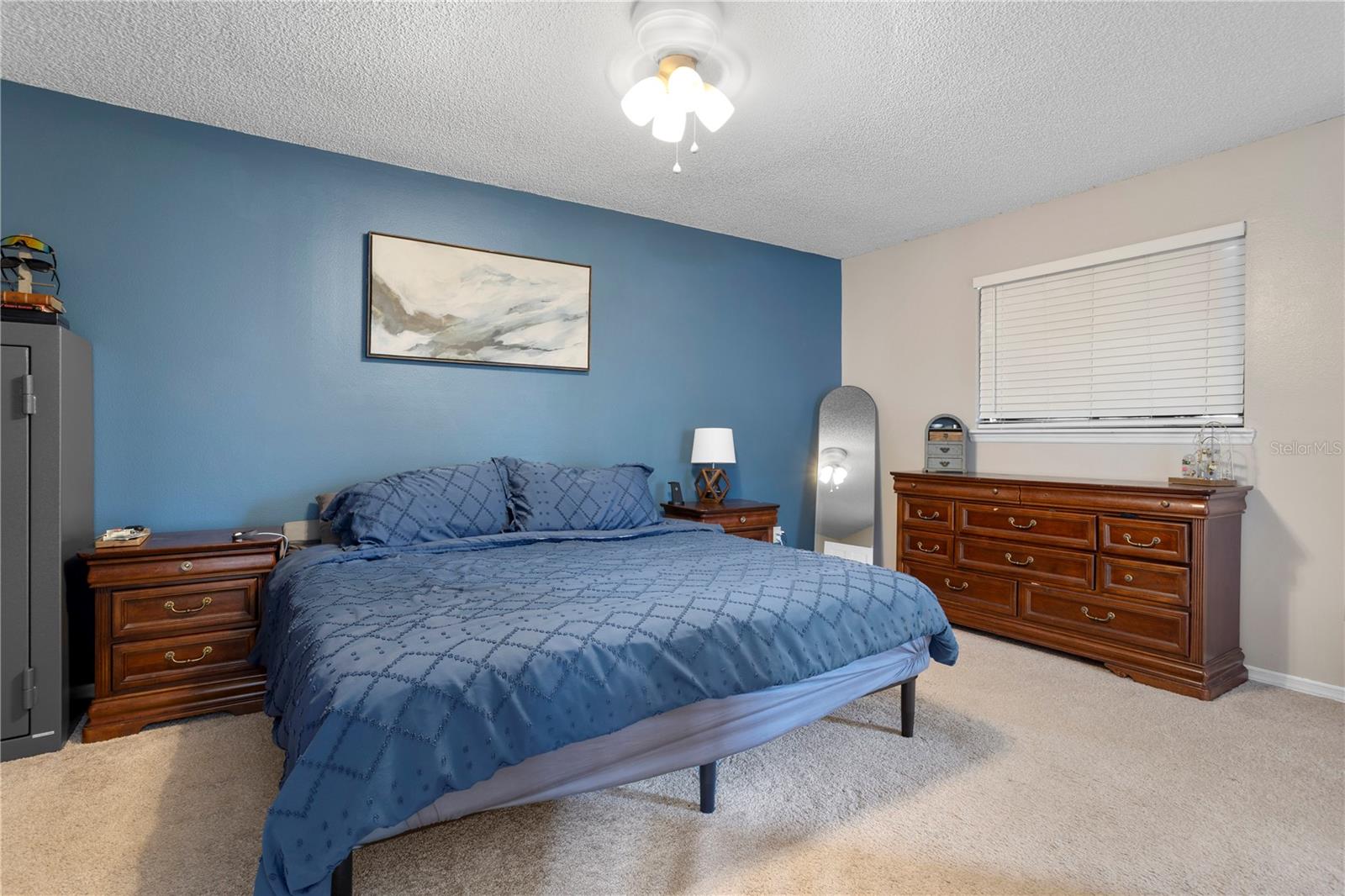 SURREY RUN - Residential