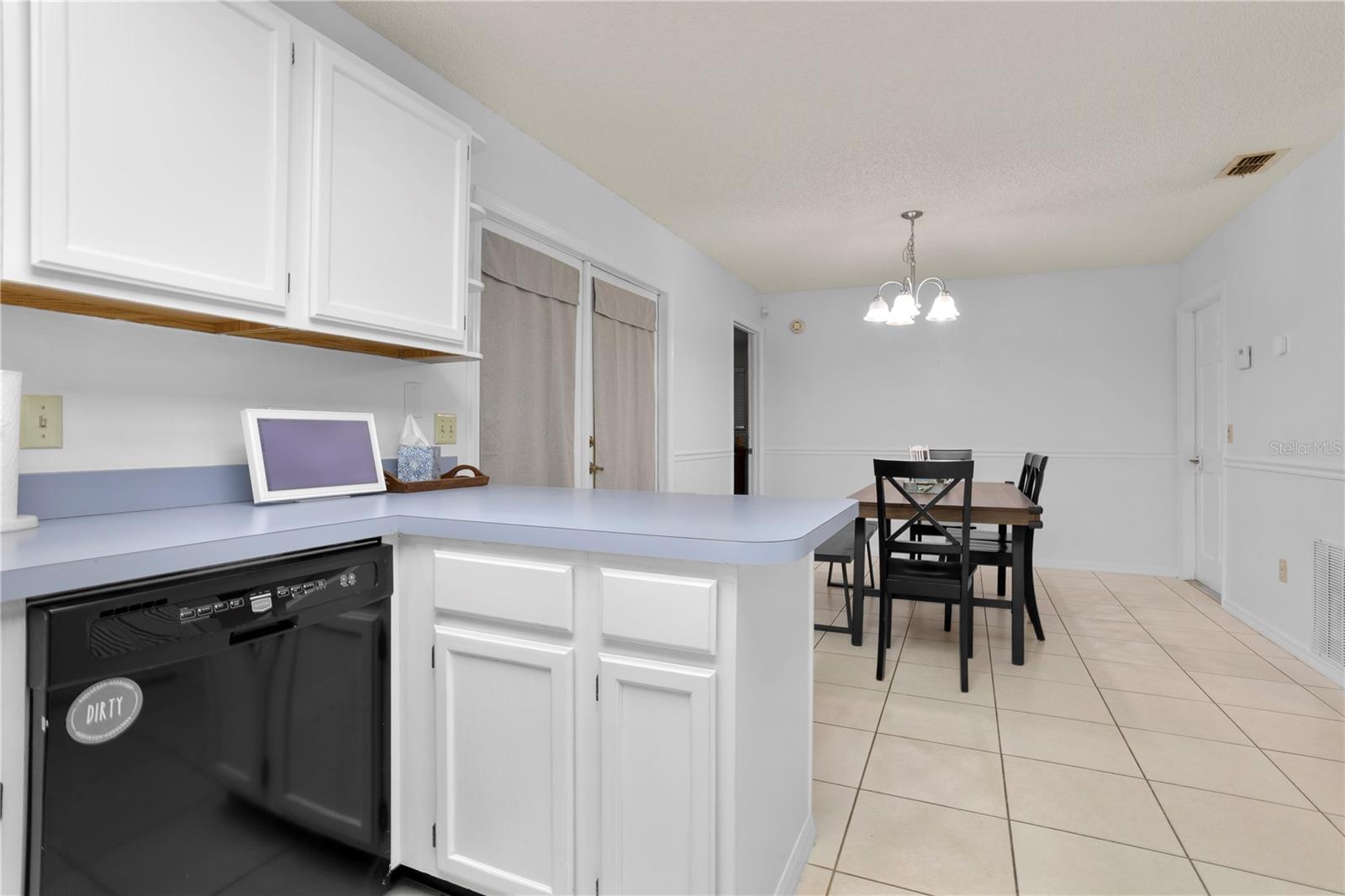 SURREY RUN - Residential