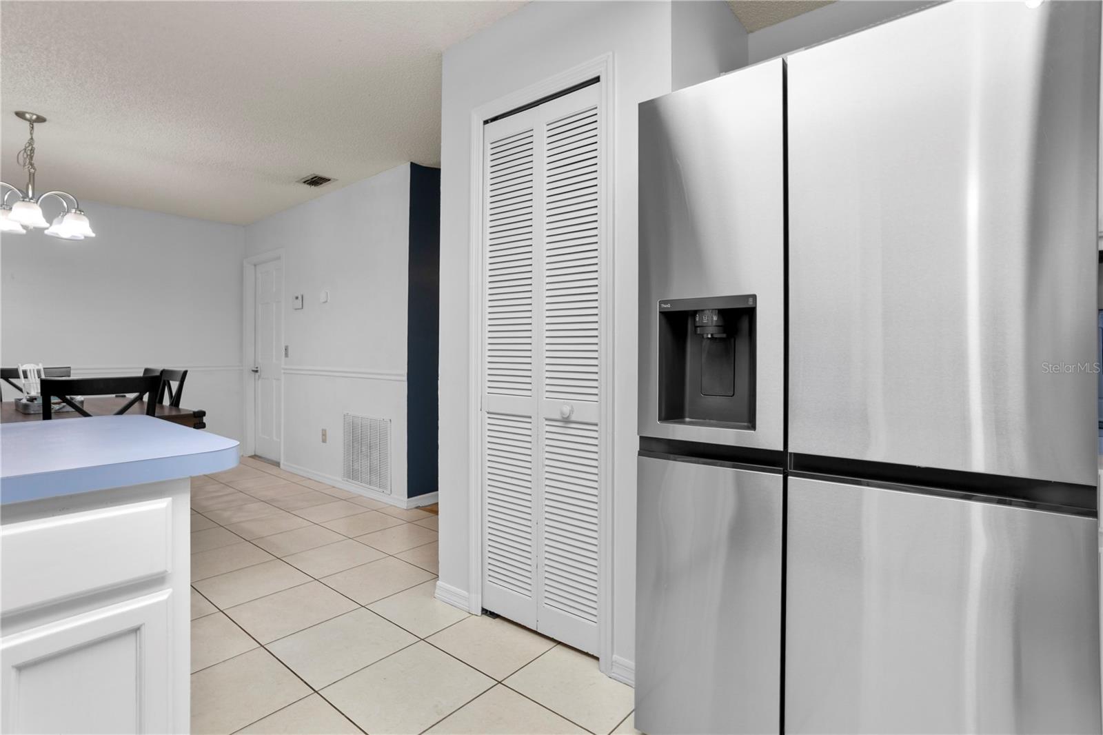 SURREY RUN - Residential