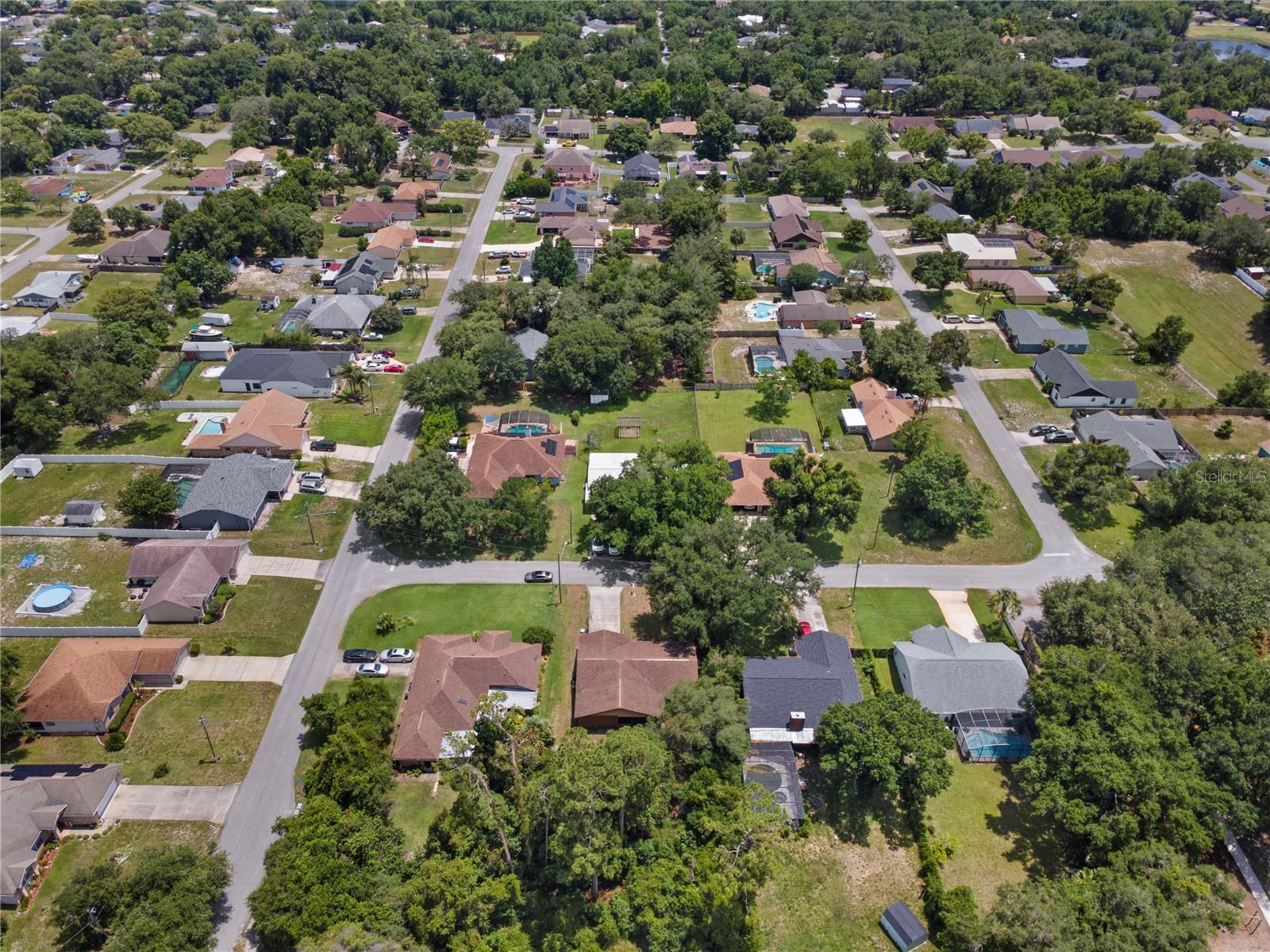 SURREY RUN - Residential